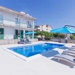 Holiday Apartment 아파트