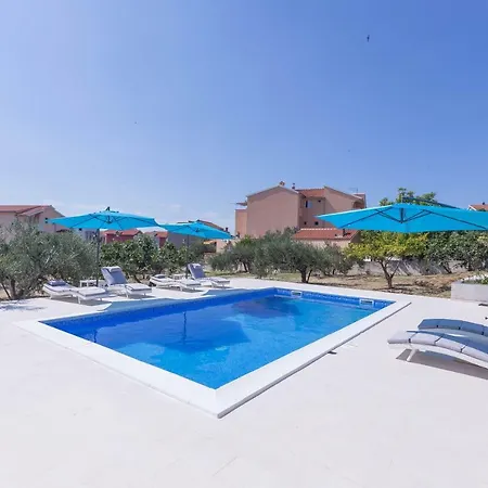 Holiday Apartment Βόντιτσε
